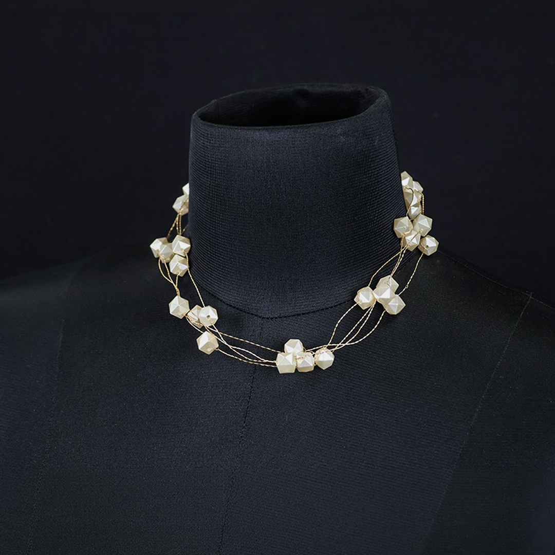 Multi-Layred Hexagon Peral Necklace