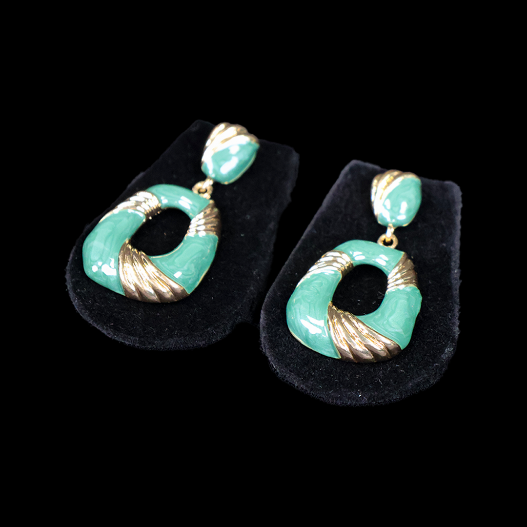 Modern Oval Earring