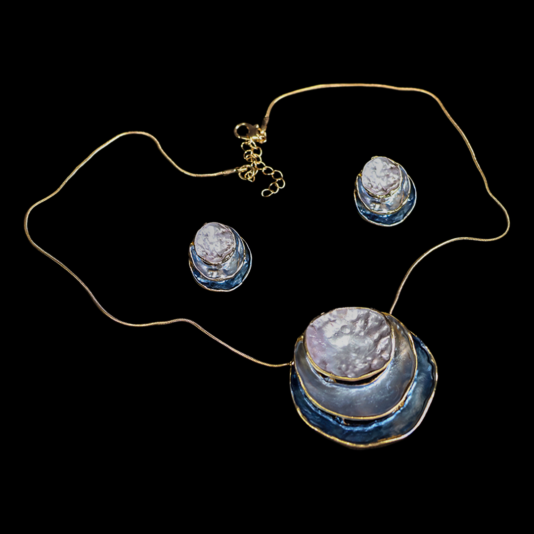 Regal Gold Flower Korean Stylish Pendant Set