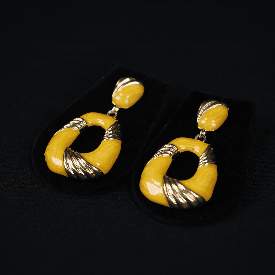 Modern Oval Earring