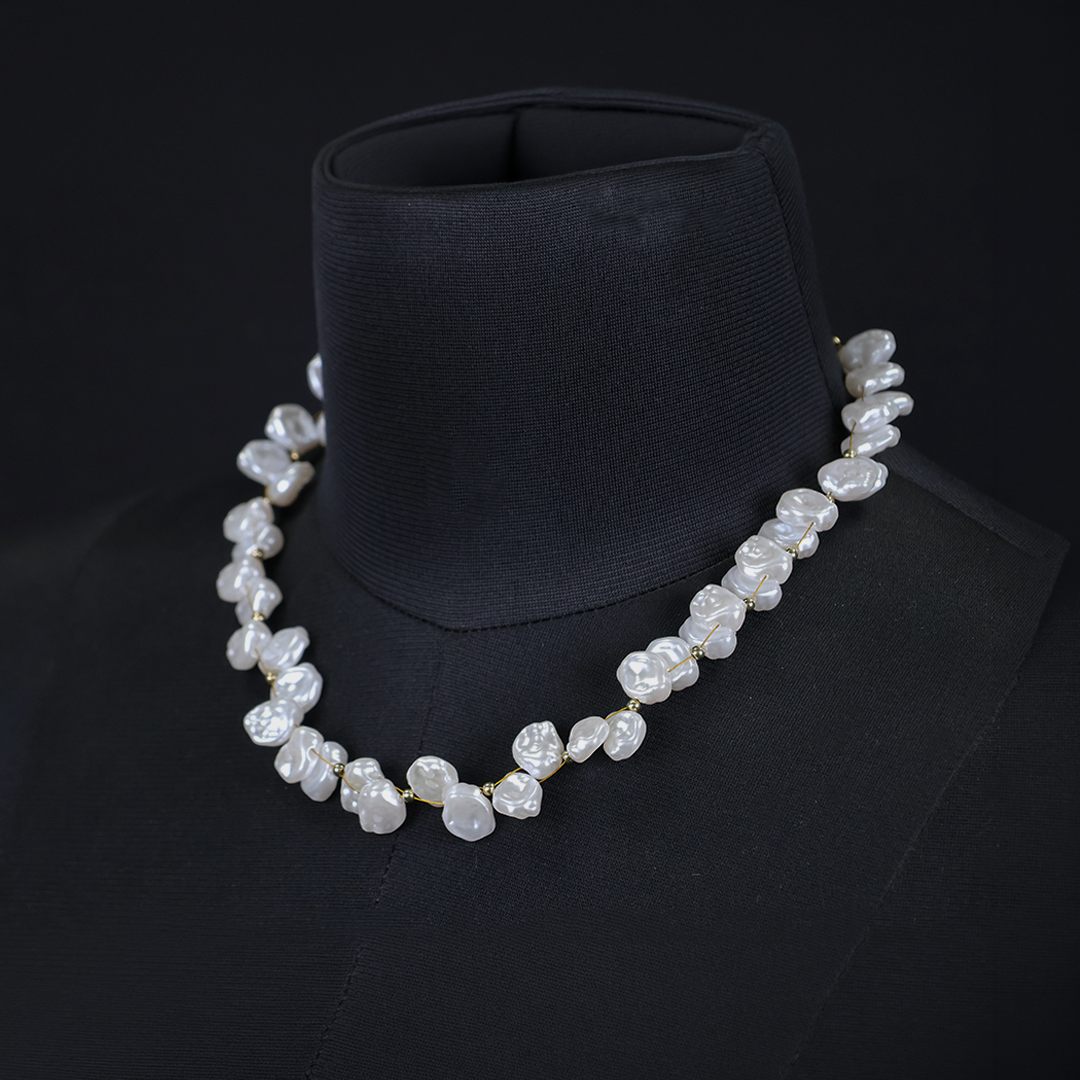Asymmetric Pearl Necklace