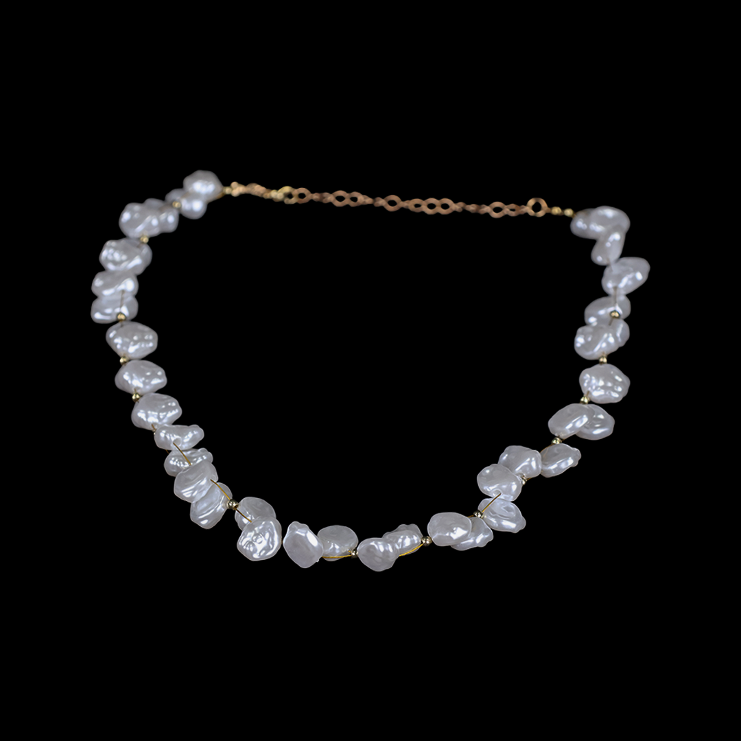 Asymmetric Pearl Necklace