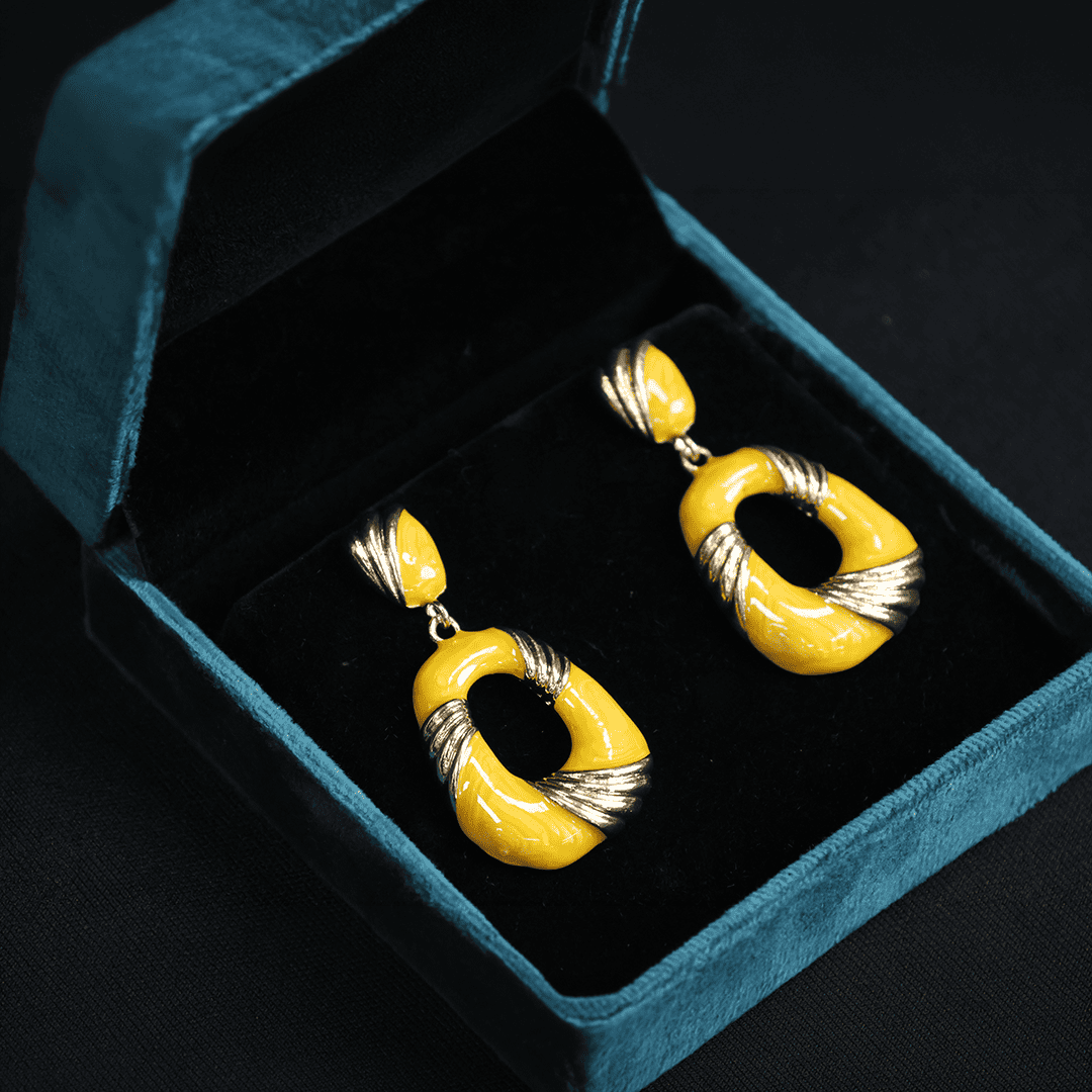 Modern Oval Earring