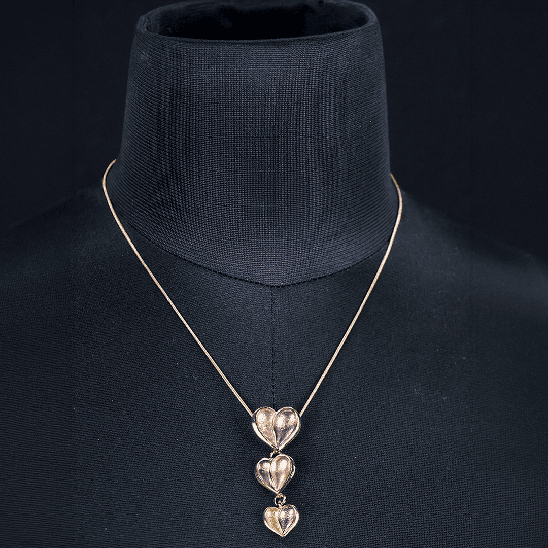Imperial Floral Pendant Set